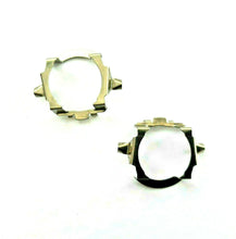Load image into Gallery viewer, VW Passat B5/B5.5 H7 LED Headlight Bulb Holders Adaptors retainer clips
